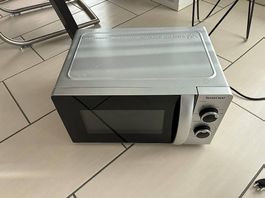 SilverCrest Mikrowelle 700W