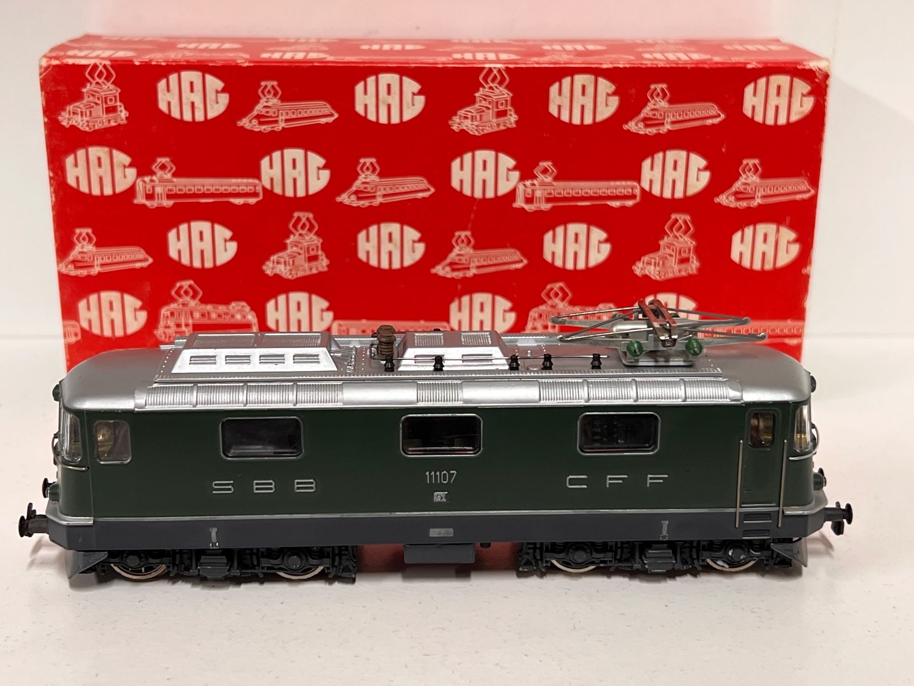 Hag Modellini di ferrovie: Hag Nr. 161 Re 4/4lI SBB DC Digital H0 – Usato da Geroldswil venduto da TopTrain54 4
