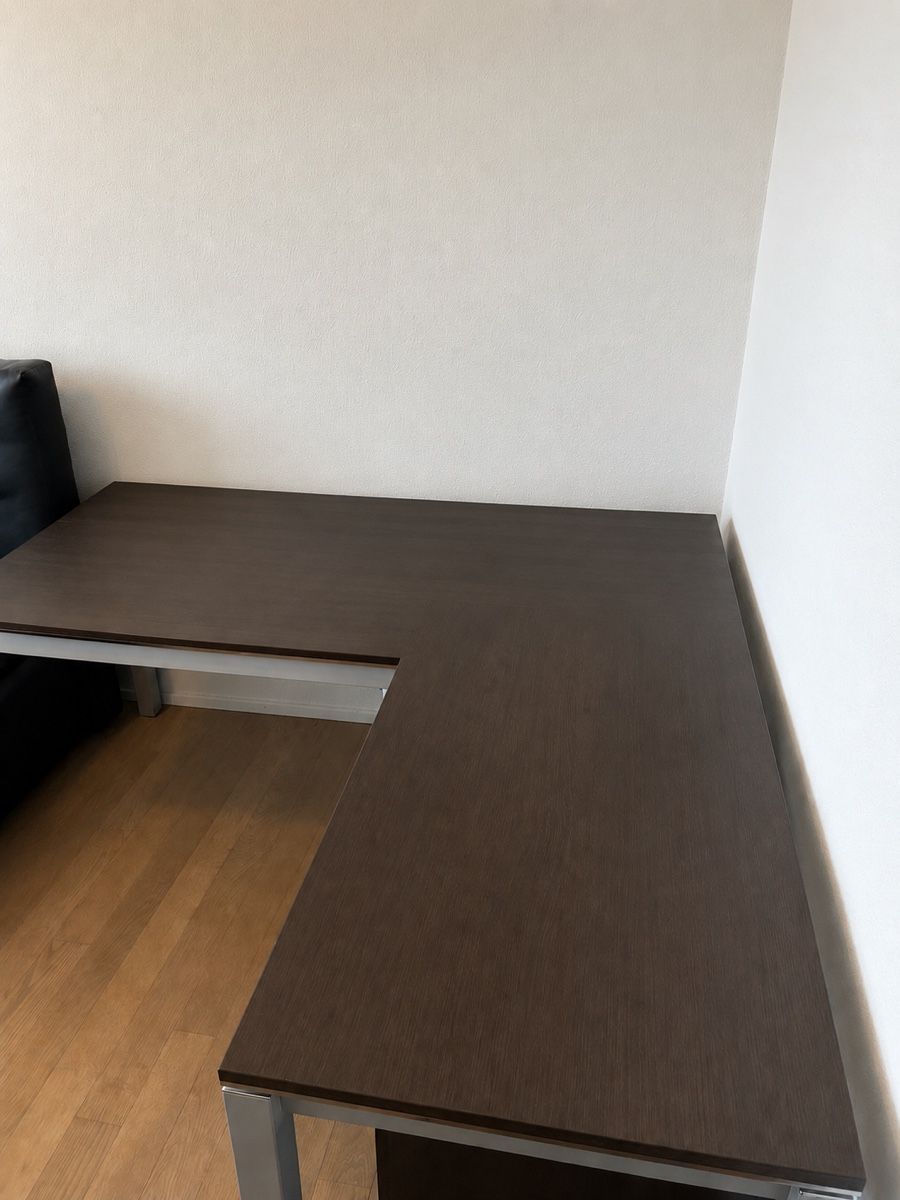 Scrivanie: Holz Bürotisch – Usato da Regensdorf venduto da jk.gotti