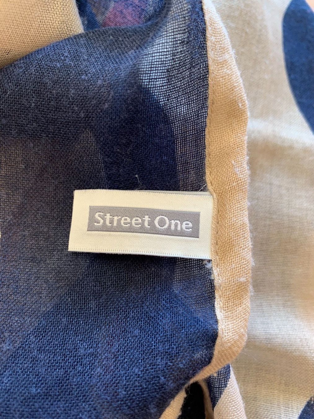 Foulards, Tücher & Schals: Street One Foulard – Gebraucht aus Minusio von murimiri 3