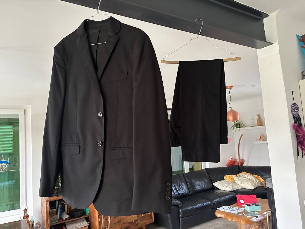 Costumes: Costard – D'occasion à Yvonand par YvesT01 2
