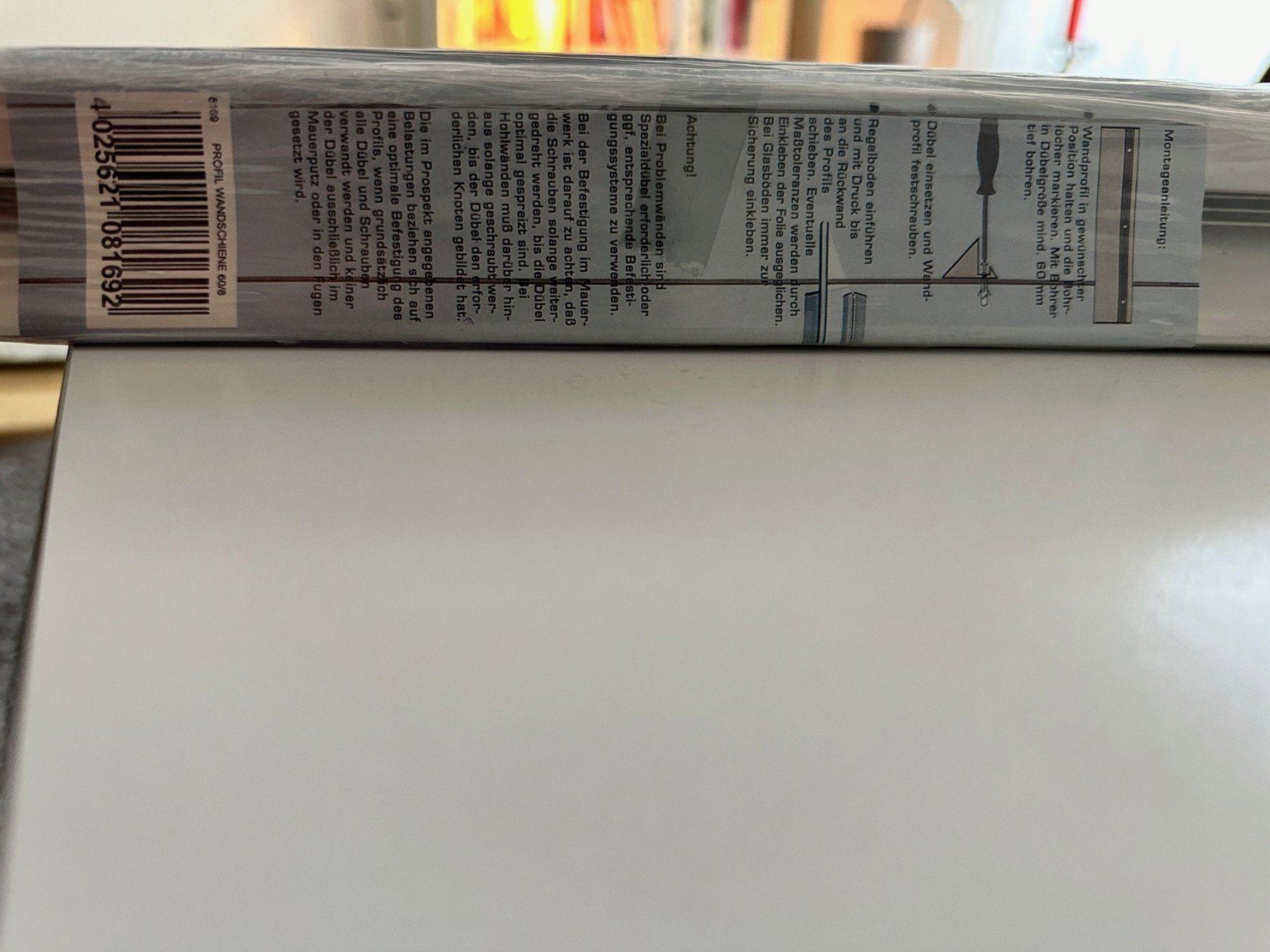 Scaffali: Glastablar 60 x 20 cm mit passender Wandschiene – Nuovo e nell'imballaggio originale da Luzern venduto da Transaction 5