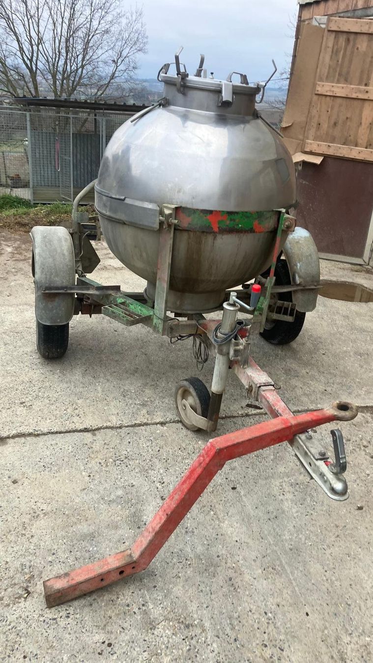 Tutte le macchine: Boule à lait – Usato da Corcelles-près-payerne venduto da nat_8fsj