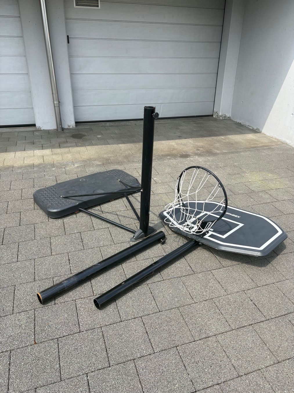 Paniers de basket: Basketball outdoor – D'occasion à Rain par _Robinson_ 2