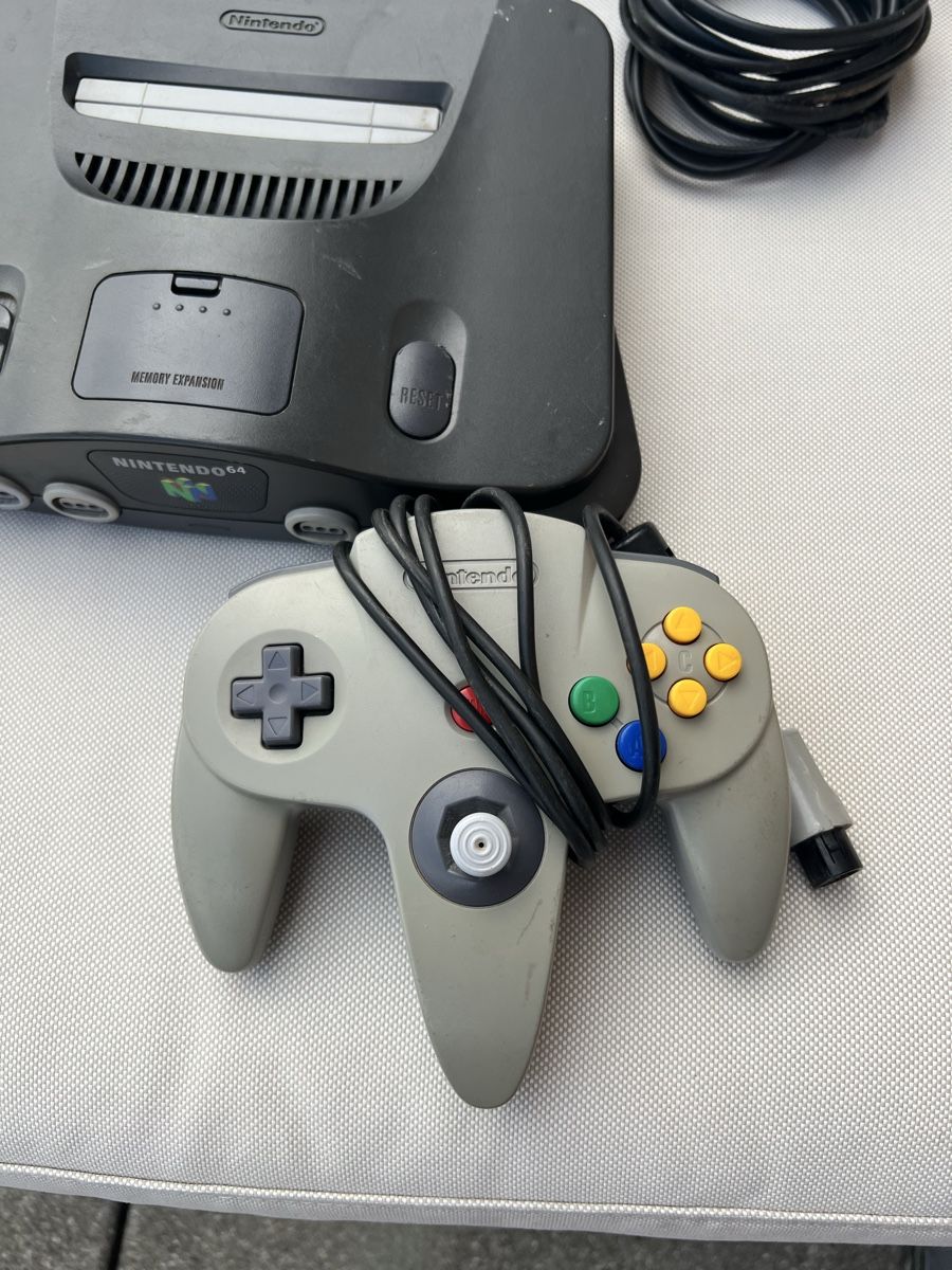 Nintendo Console: Nintendo 64  – Usato da Genève venduto da Gameretro.85 1