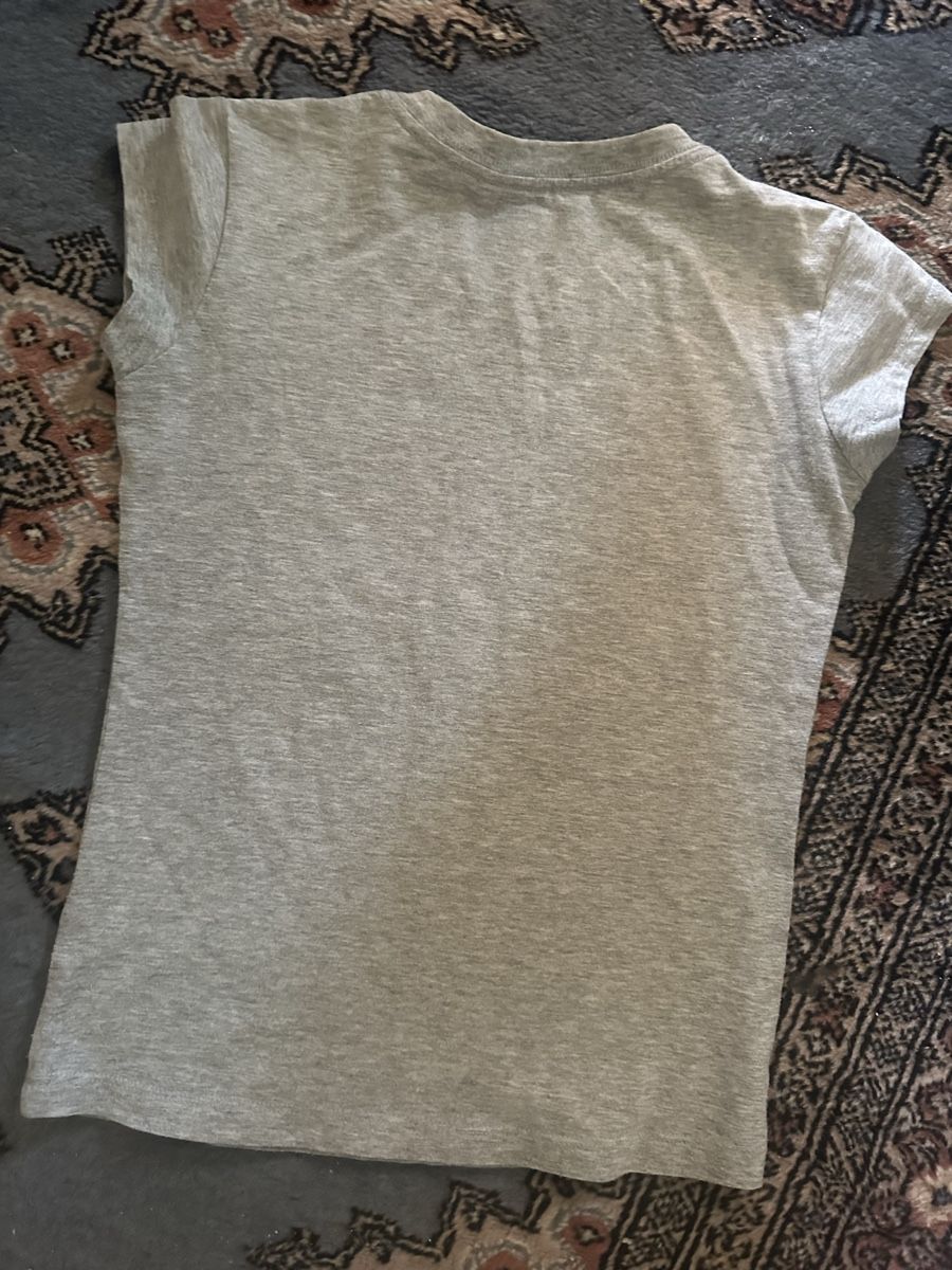 Converse Blusen, T-Shirts & Tops: Converse t.shirt gr 128-140  – Gebraucht aus Uster von bek_v2ct 1