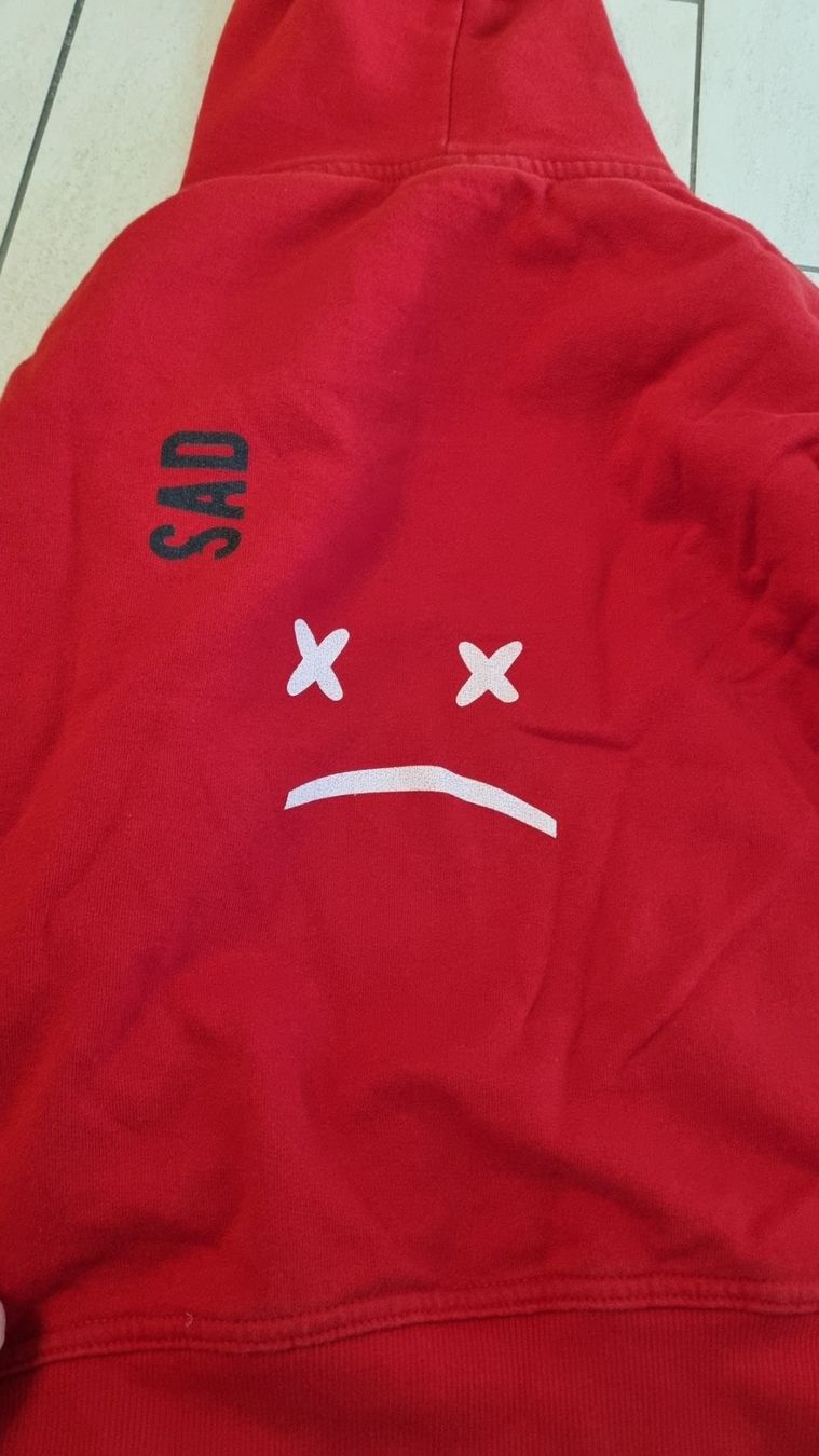 Maglioni & Felpe: Hoodie personalisiert Dario – Usato da Ganterschwil venduto da Nike18 3