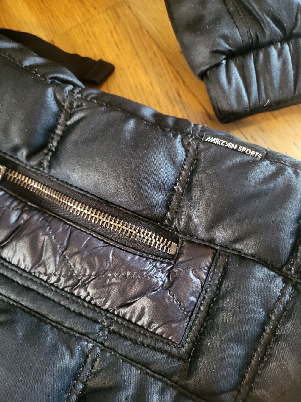 Marc Cain Giacche: Marc Cain Daunenjacke , Grosse  S , Schwarz – Usato da Kreuzlingen venduto da JP_1308 4