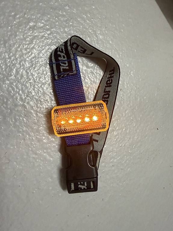 Lampen: Stirnlampe – Gebraucht aus Suhr von j_s_gs9d 1