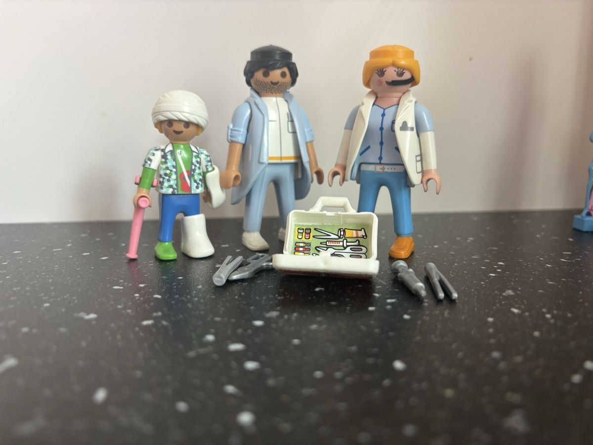 Playmobil Giocattoli: Playmobile - Spital Set mit Zubehör – Usato da Schaffhausen venduto da ValerieBelden 1