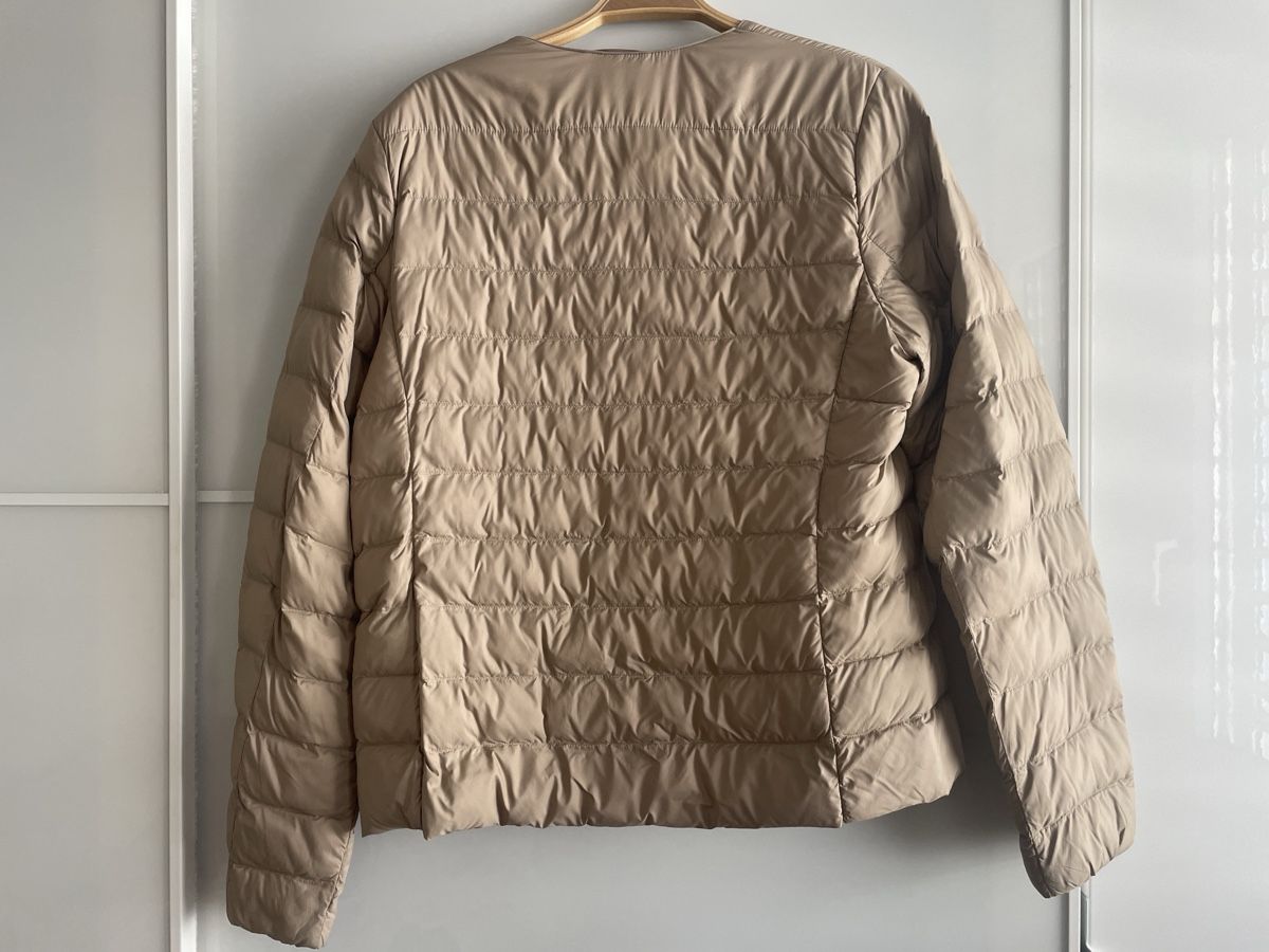 Uniqlo Giacche: Uniqlo Daunenjacke, Grösse M, beige – Usato da Ennetbaden venduto da Julia555 1