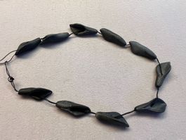 Onyx Blütenkelche für Schmuck oder Halskette