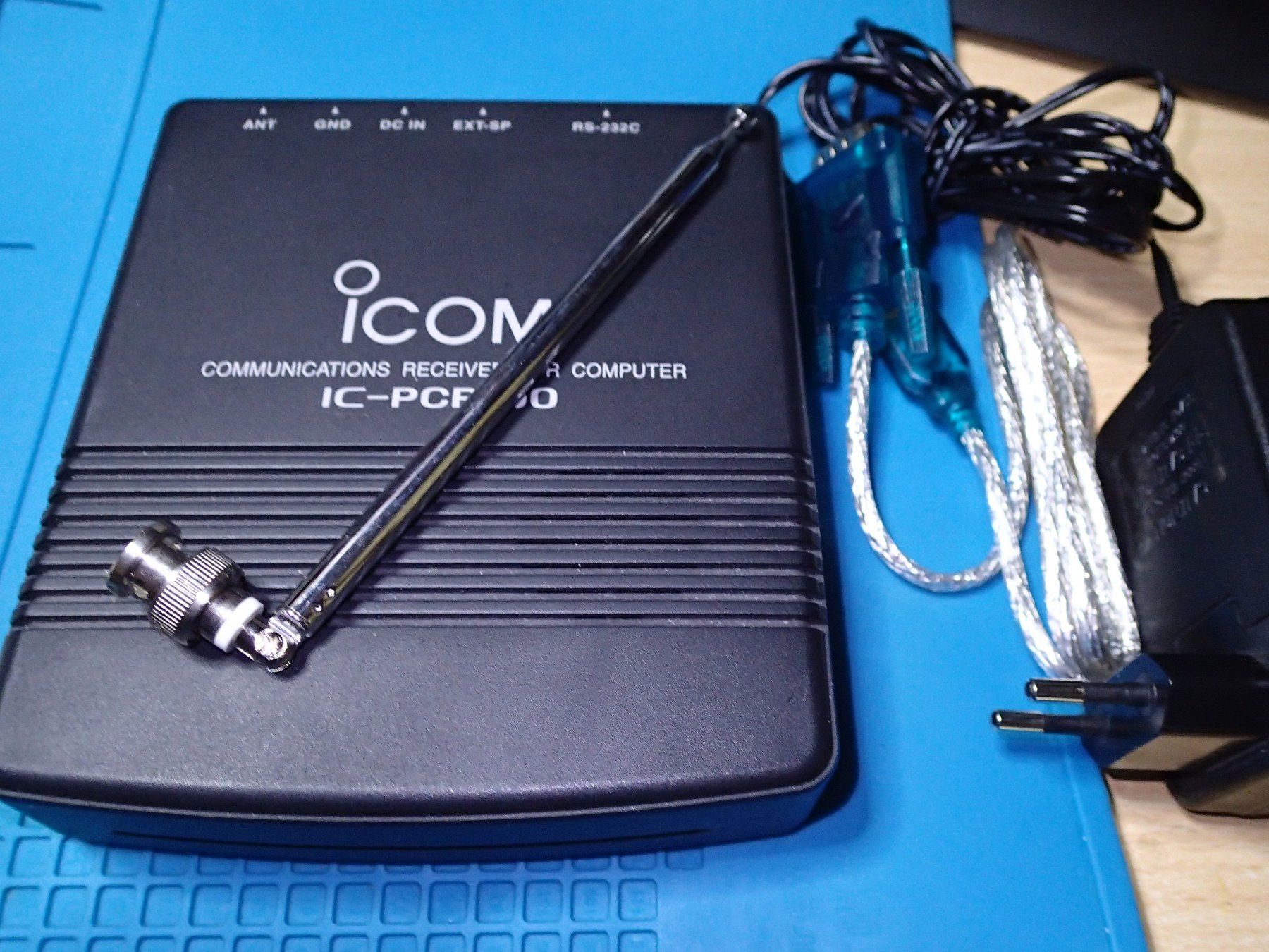 Radiocomunicazione: ICOM PCR-100 Computer Controlled Receiver – Usato da Zürich venduto da youelec 7