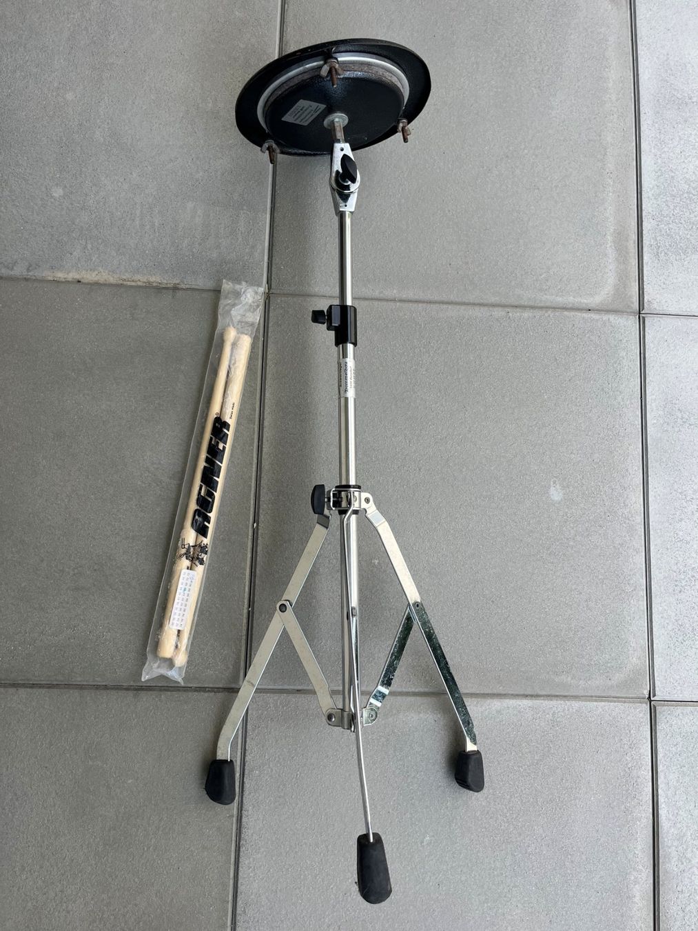Instruments de musique: Böckli Trommelböckli mit Schlägel – D'occasion à Felsberg par flazila 1