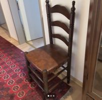 Antiker Stuhl mit Leder Sitzfläche, Vintage Design