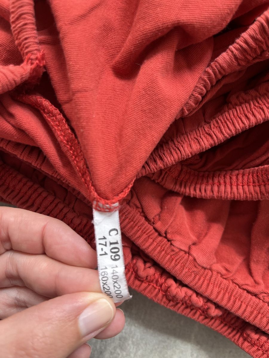 Biancheria da letto: Fixleintuch rot – Usato da Othmarsingen venduto da saliwu 1