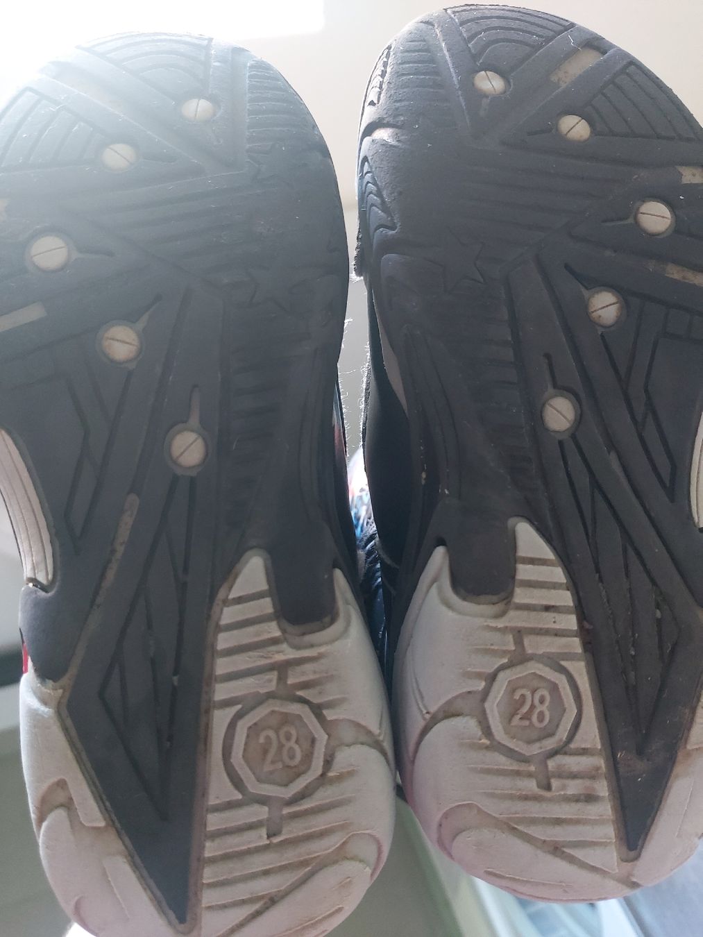 Chaussures garçon: Kinderschuh – D'occasion à Frenkendorf par Eona87 1