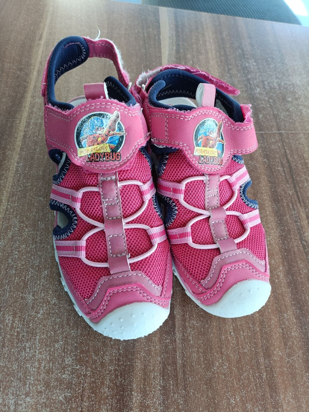 Scarpe per ragazze: Sandalen Gr. 30 – Usato da Biberist venduto da Stylux01
