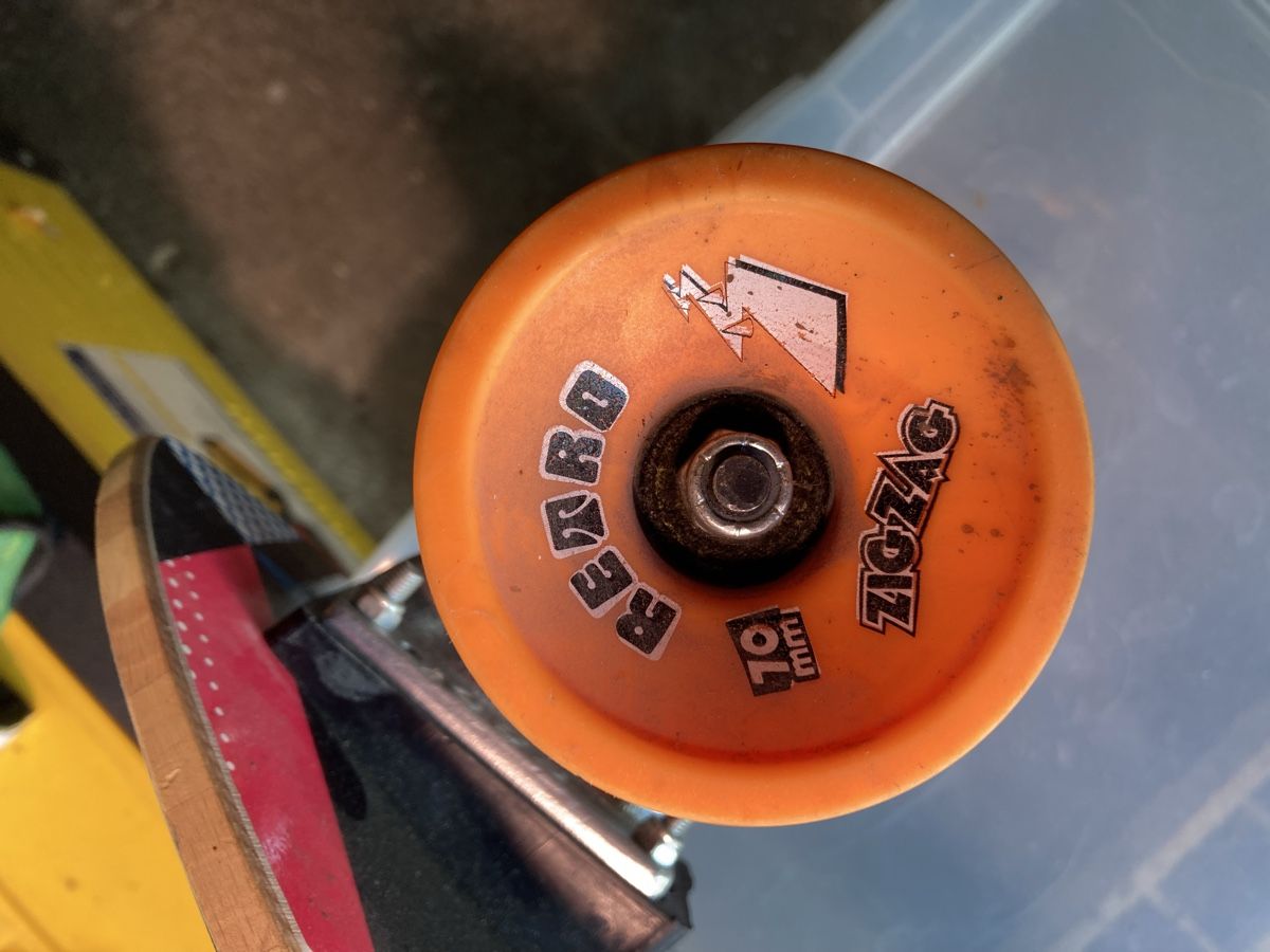 Skateboards: Cooles Longboard von Fibretec, Zigzag Wheels! – Usato da Erlenbach ZH venduto da jospa77 2
