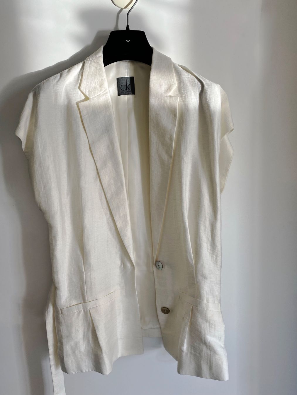 Calvin Klein Vestiti: Giacca smanicava Calvin Klein – Usato da Agno venduto da Cosmogin1811