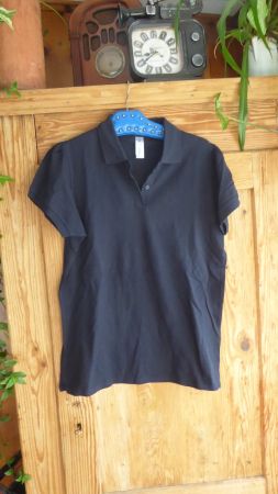 Sehr schönes Polo Shirt Gr L/XL B&C