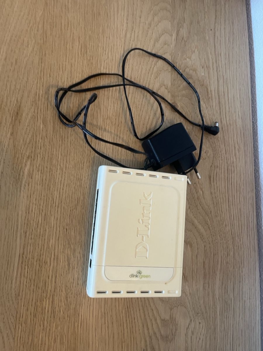 Dlink Hubs & Switches: D-Link Green Switch - Gepflegter Zustand! – Gebraucht aus Aegerten von Swiss3DFusion