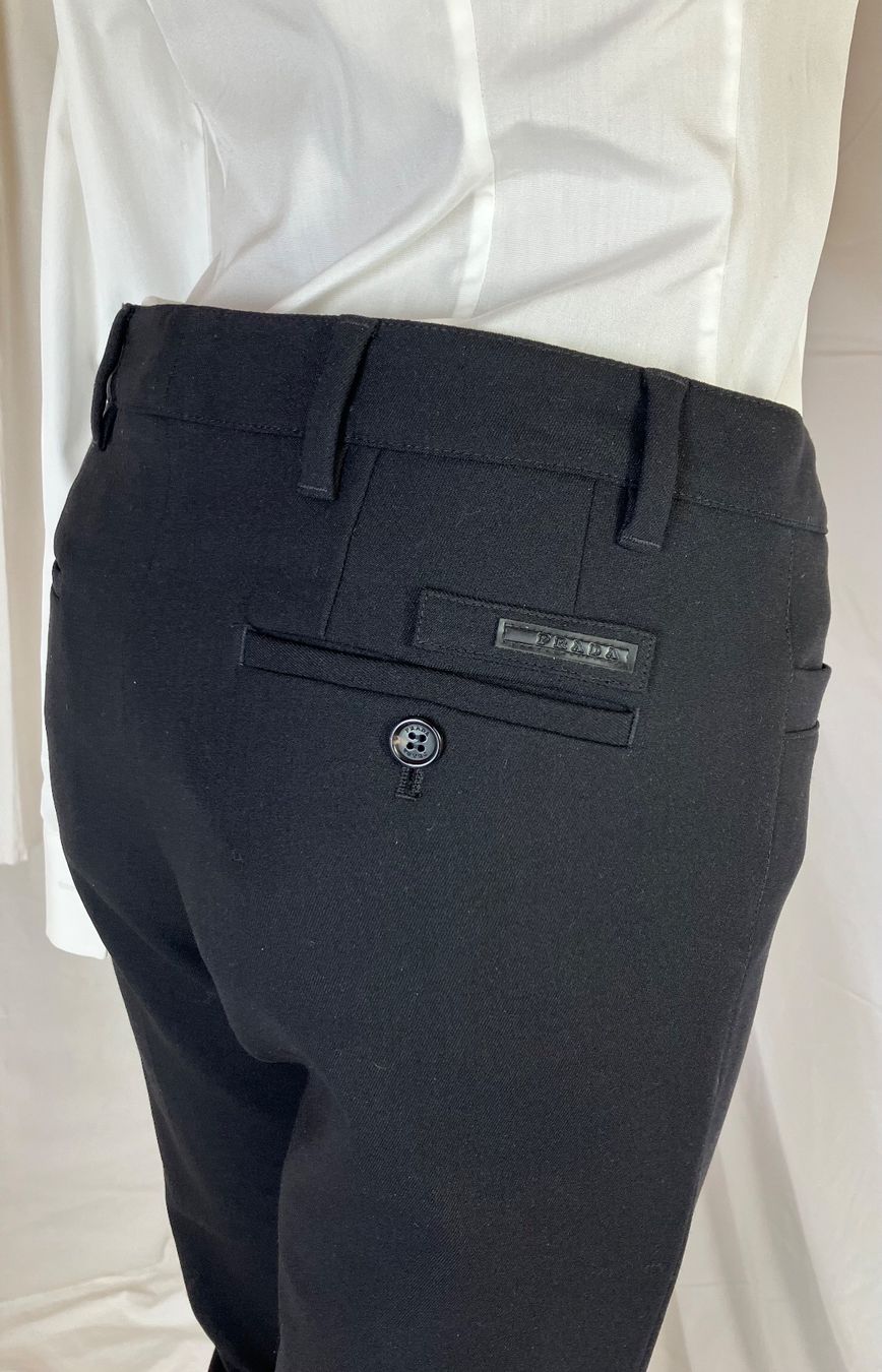 Prada Pantaloni: Prada Gr.36 – Usato da Mürren venduto da Ne-le 3