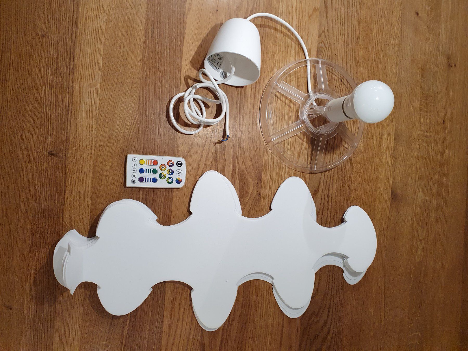 Lampen: Hängeleuchte Fillsta, RGB-Leuchtmittel – Gebraucht aus Hagendorn von Martin_st