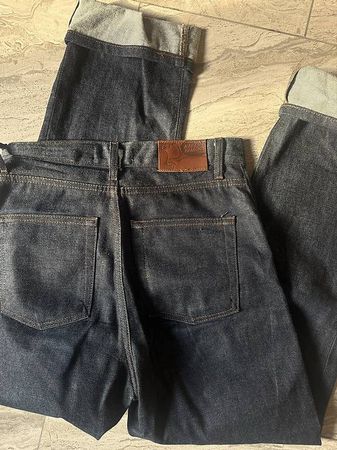 Naked and Famous Classic 11oz indigo selvedge denim size 26