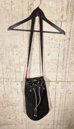 PETTER HASNACH Wildleder Tasche Schwarz Beutel Bag Leder