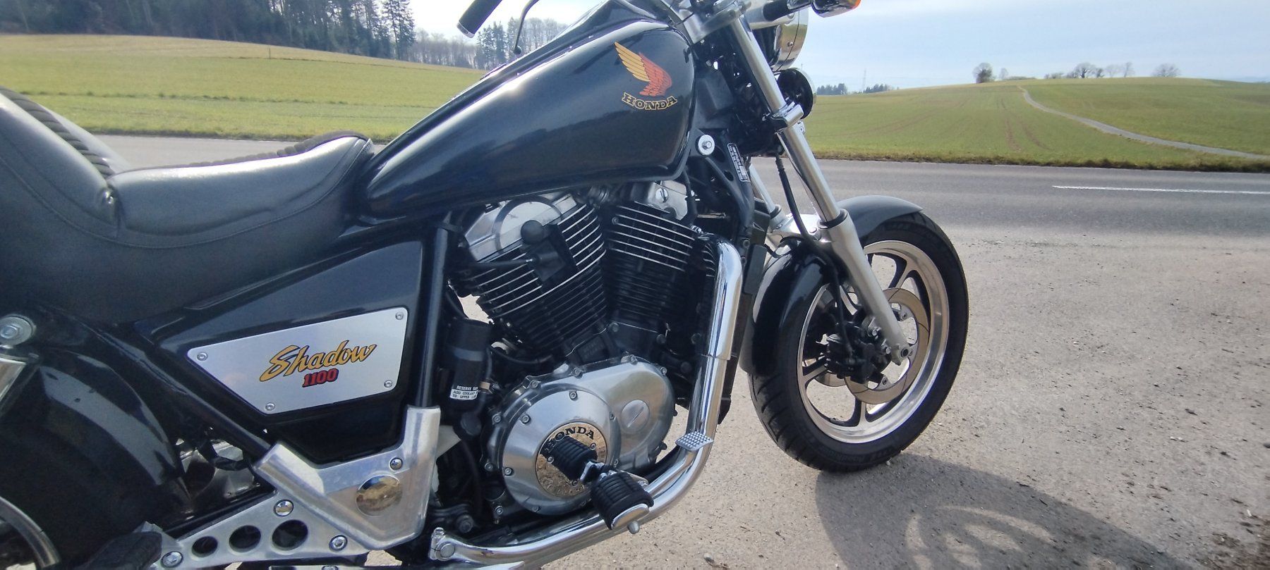 Honda Chopper: Honda Shadow VT 1100 C – Usato da Rickenbach LU venduto da Florledoh 5
