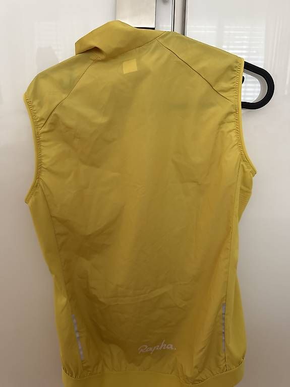 Rapha Gilet & Giacche senza maniche: Rapha Veloweste Gelb Damen Small – Usato da St. Gallen venduto da ang_b2w6 1