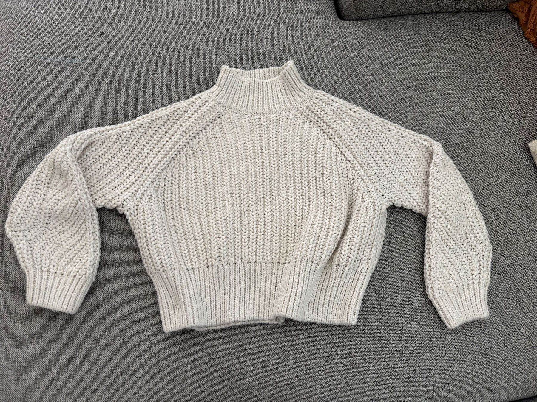 H&M Maglioni & Felpe: Strickpullover beige Stehkragen grob gestrickt  Gr. M – Usato da Bülach venduto da bjoernbenny 1