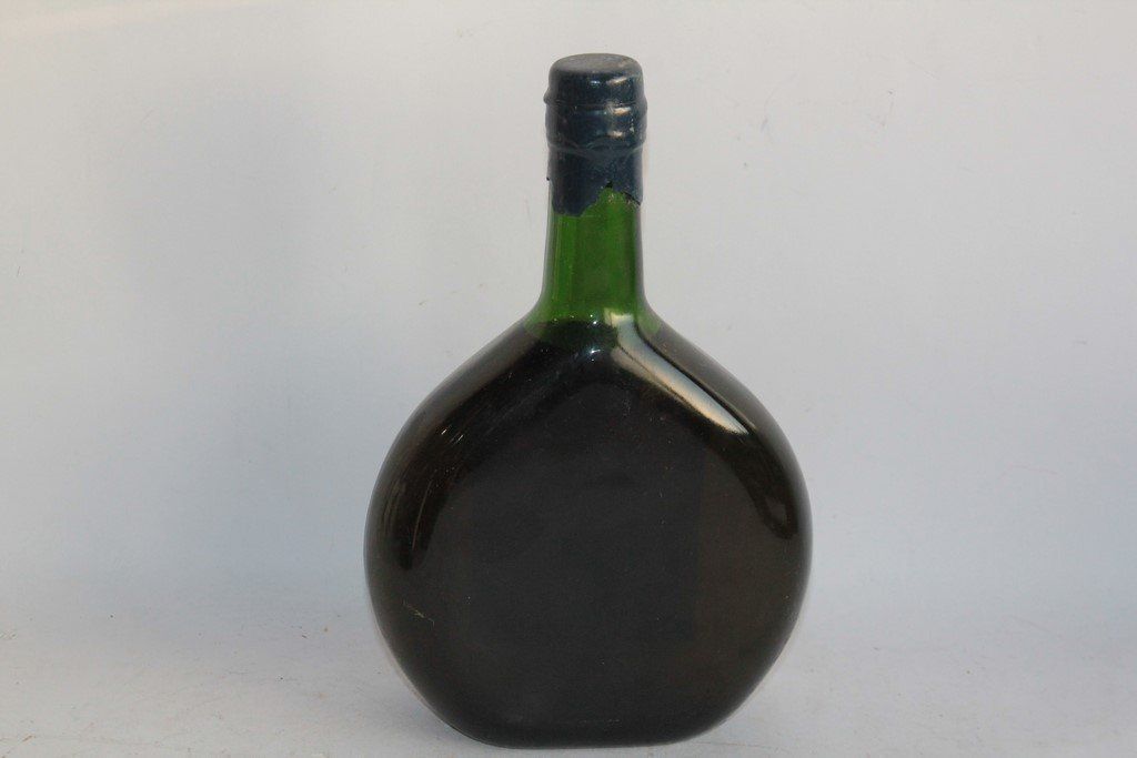 Bevande alcoliche: Bas Armagnac 1968 Comte de Lamaëstre – Usato da Vandoeuvres venduto da Dom-Tom 2