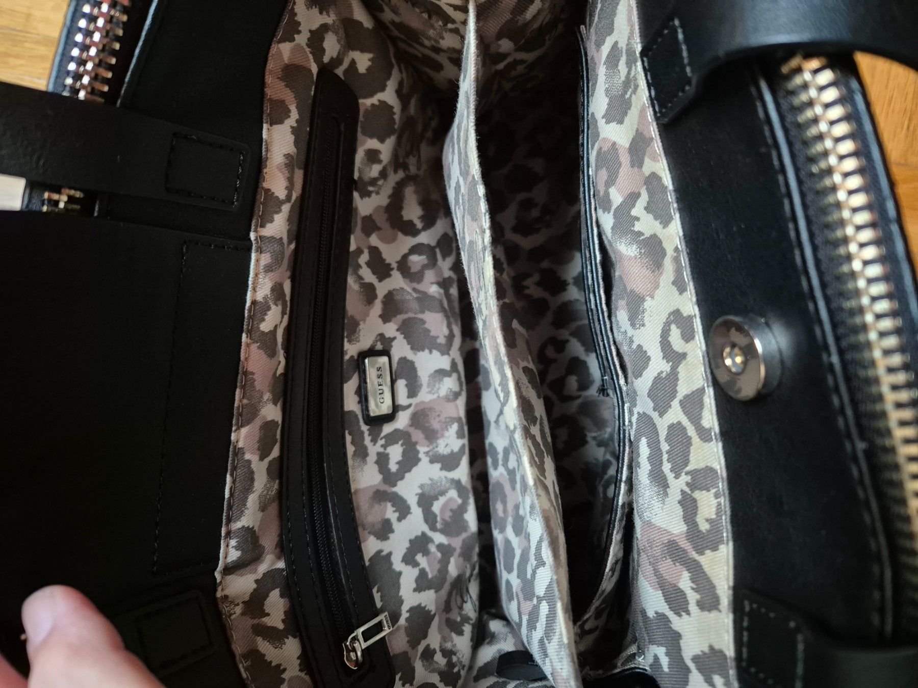 Guess Borse da donna: Sac guess noir style matelassé – Usato da Cossonay-Ville venduto da bricbroc 5