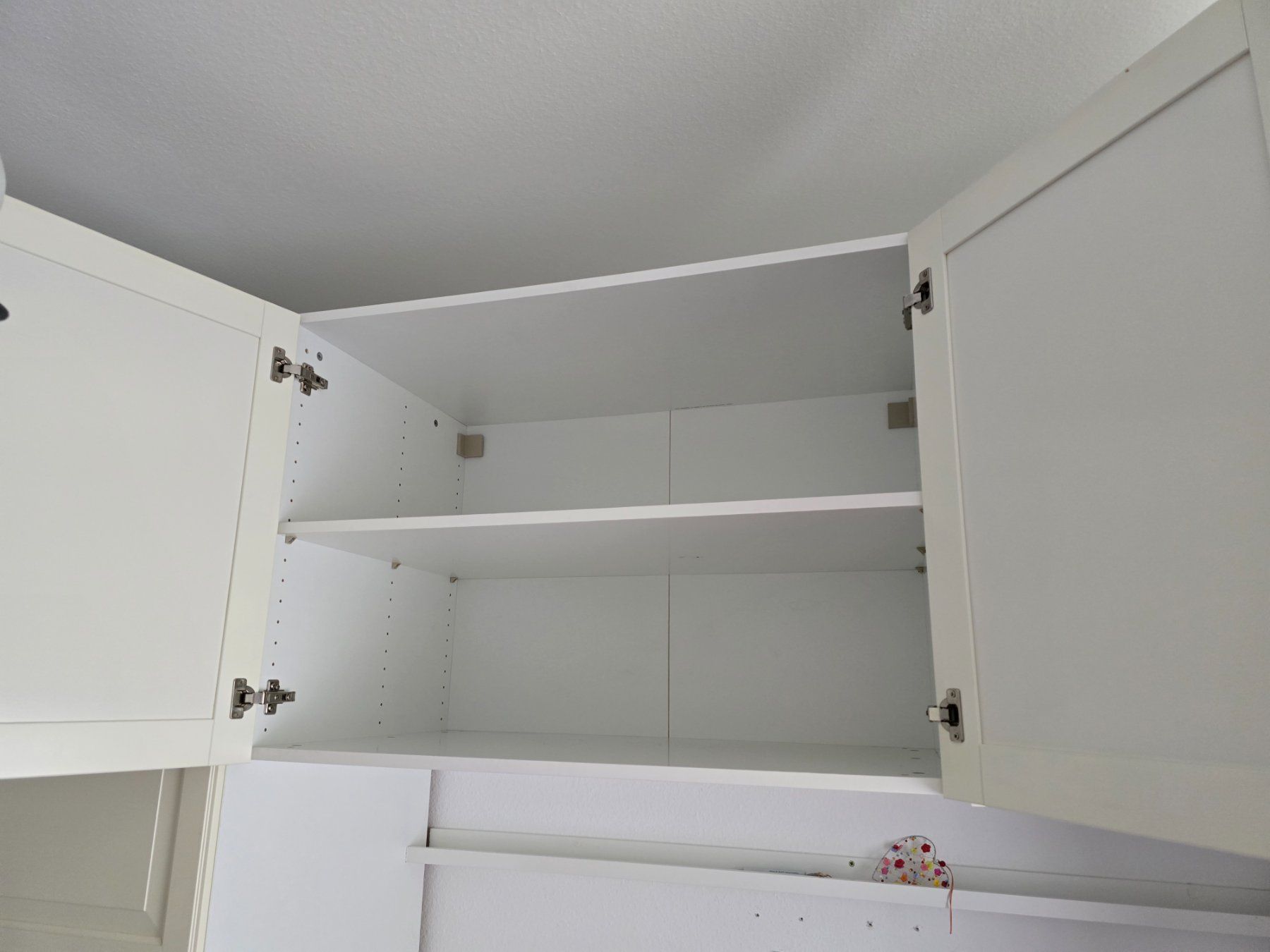 Ikea Armadi: 2 (Hänge)Schränke – Usato da Wikon venduto da Nephilim74 2