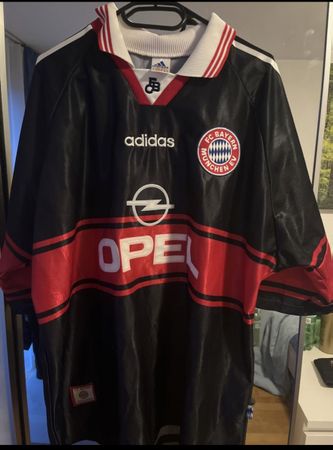 Vintage FC Bayern München Trikot Scholl aus der Saison 97/98