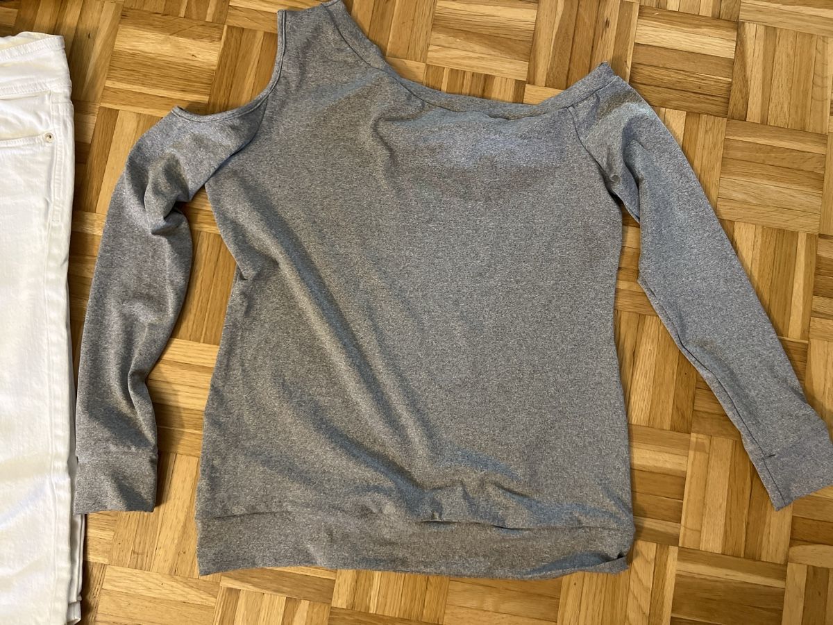 Lots de vêtements: Kleiderpaket Damen, Gr. 38 – D'occasion à Zuchwil par Commander0 3