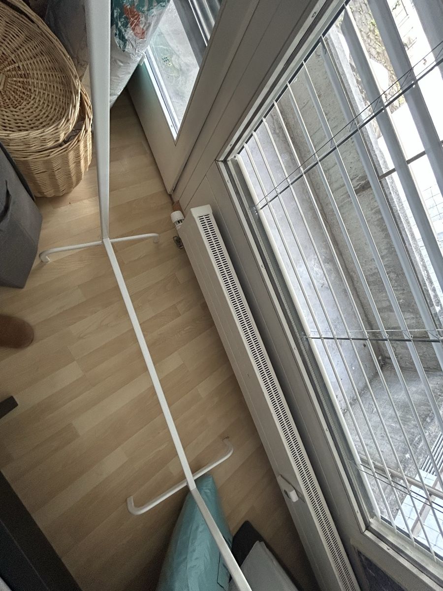 Altri accessori: IKEA Clothes Rack – Usato da Basel venduto da mac_z7c7 2