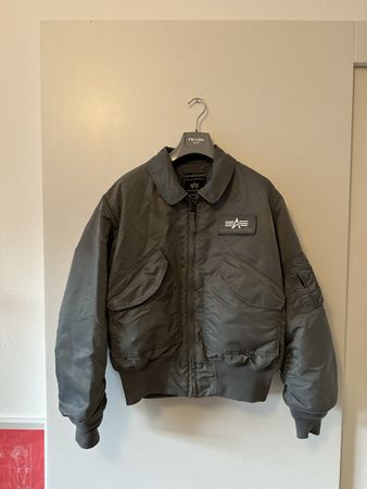 Alpha Industries Bomber Jacke, Vintage, Gr. L, Grau CWU 45