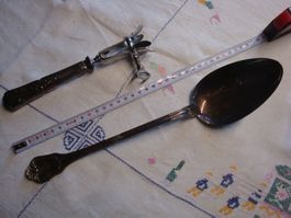 grosser Servierlöffel, Tranchiergriff