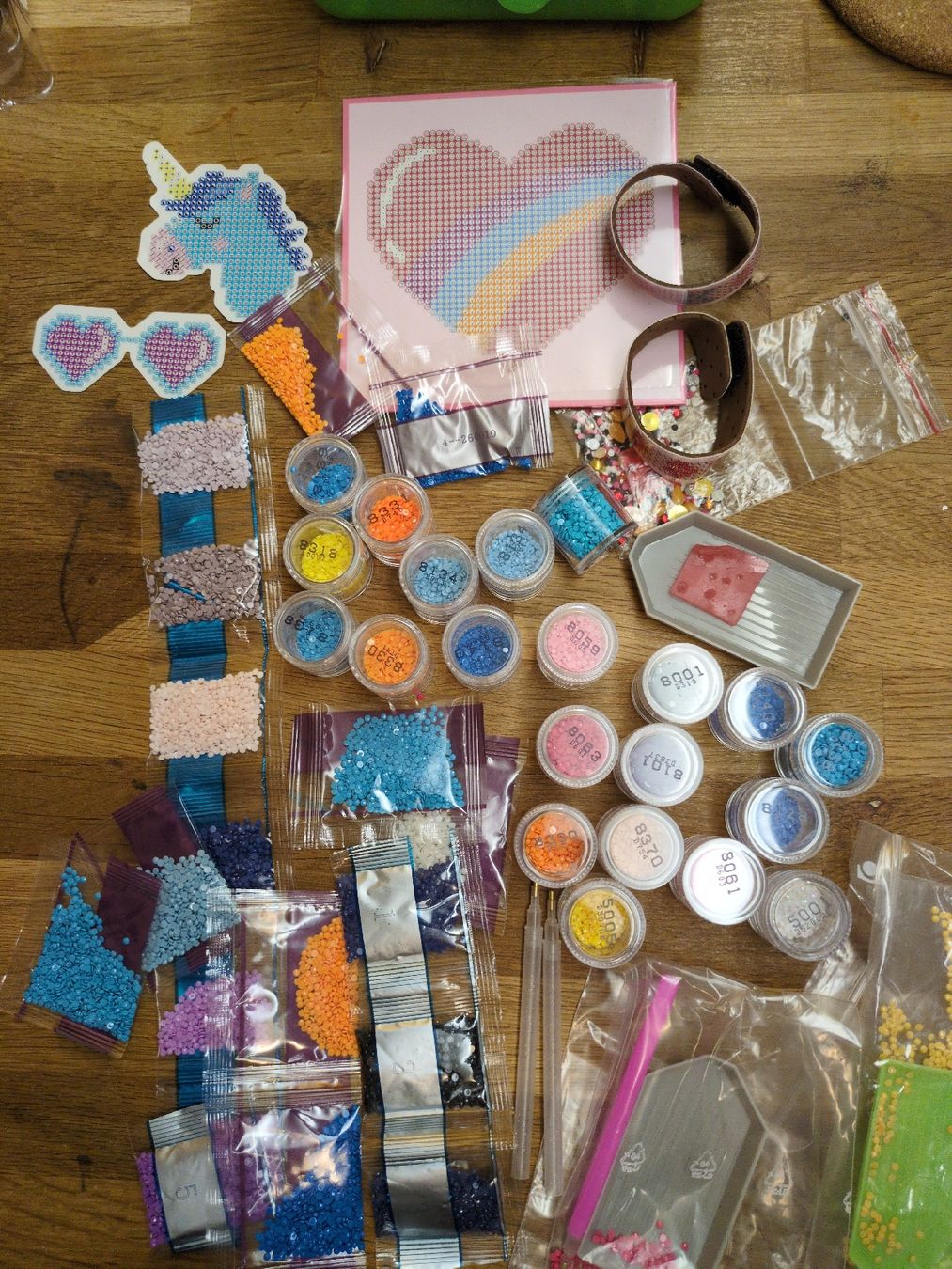 Kit bricolage: Dotzies, Daimond painting kits – Usato da Winterthur venduto da Tschebe