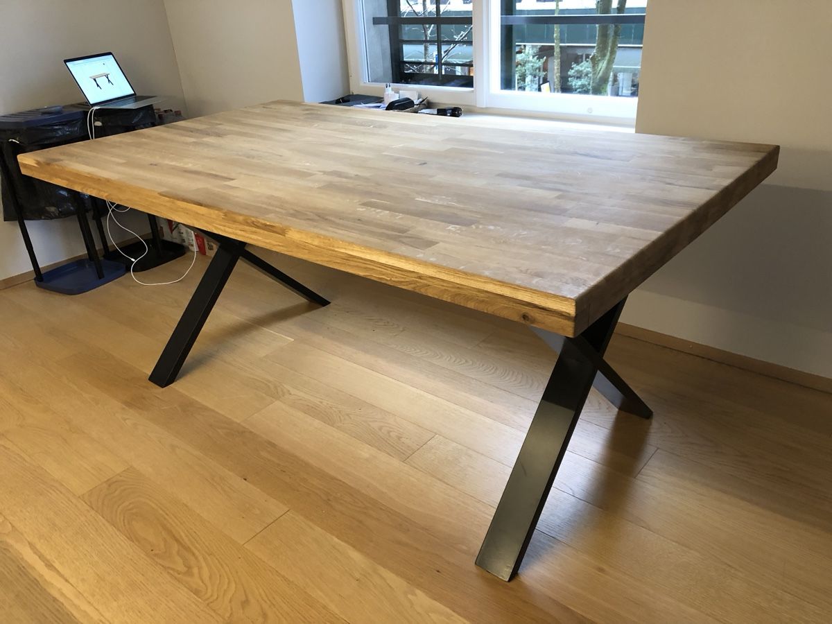 Tables: Pfister dining table – D'occasion à Zürich par bpo_cxj8 2