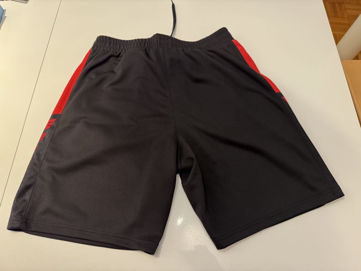 Erima Pantaloni: Erima Trainingsshorts, Grösse L – Usato da Suhr venduto da Oppel 1