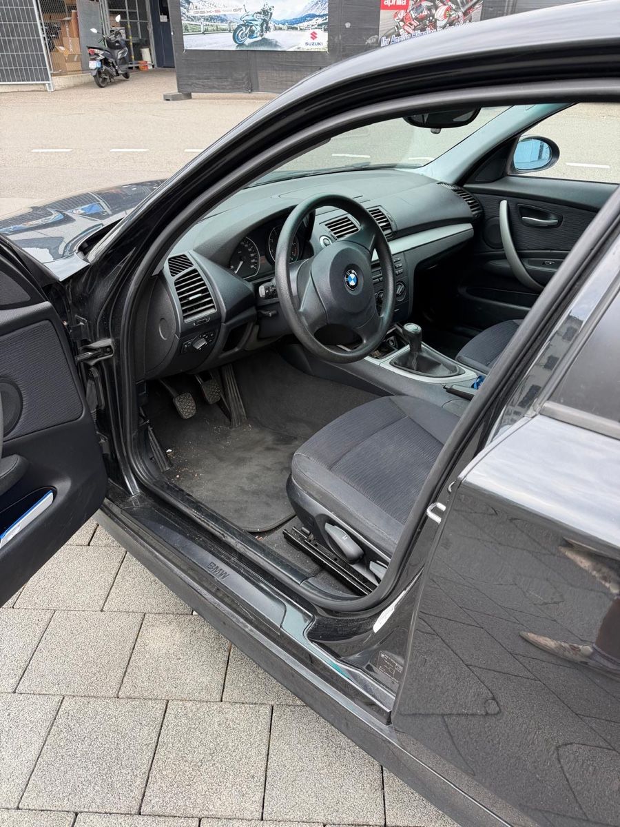 BMW Autos: BMW 116i – Défectueux à Baar par dan_pq75 2