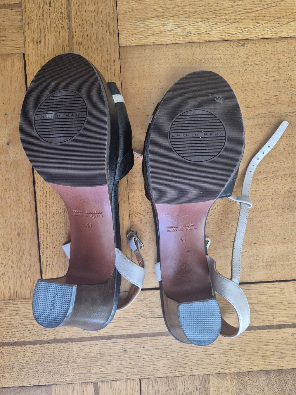 Damenschuhe: Sandale Chie Mihara Grösse 41 – Gebraucht aus Luzern von Bettina812 1