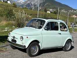 FIAT 500 F 1967 Vétéran vert menthe à l'eau
