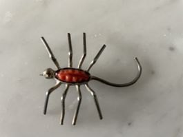 Silberne Spinnen Brosche mit Koralle Vintage