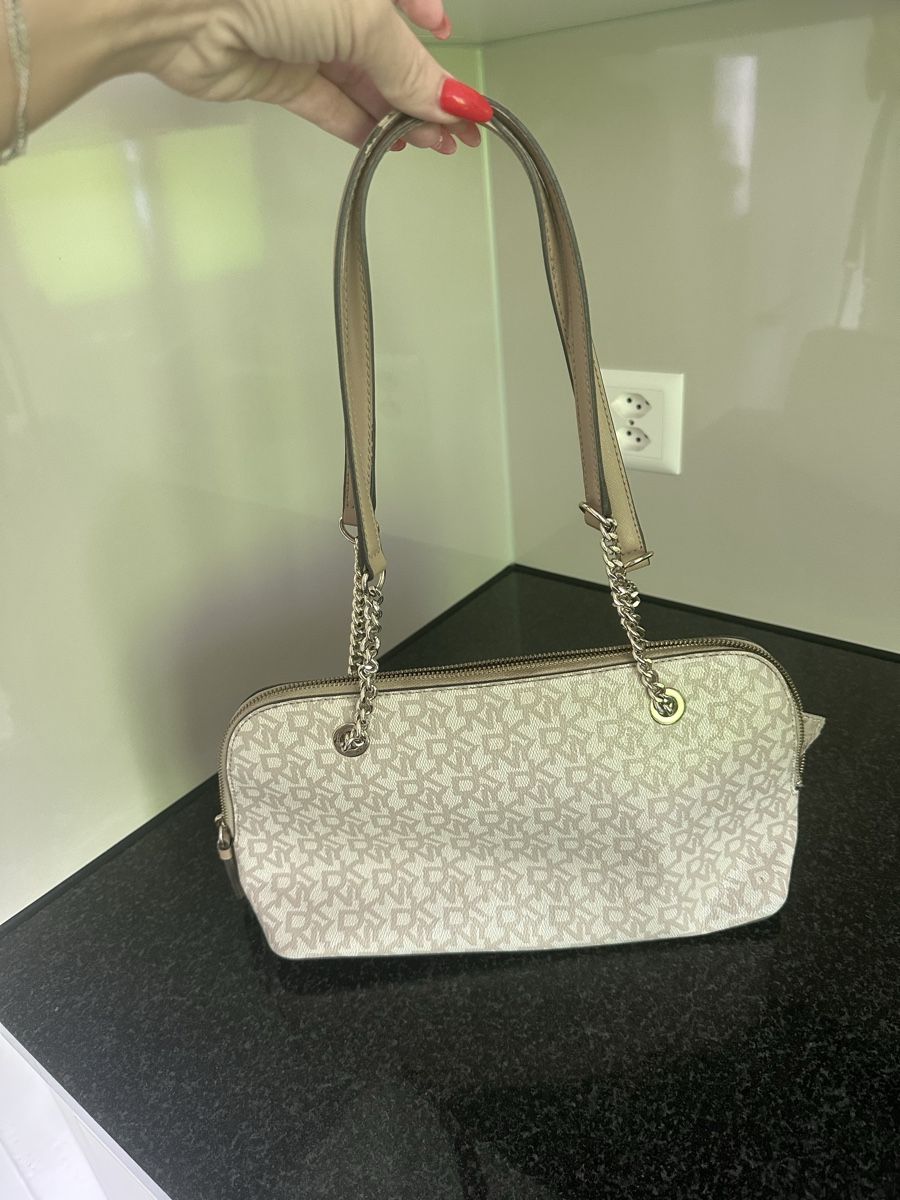 Sacs femmes: DKNY TASCHE DAMEN – D'occasion à Altdorf UR par ant_y88h 1