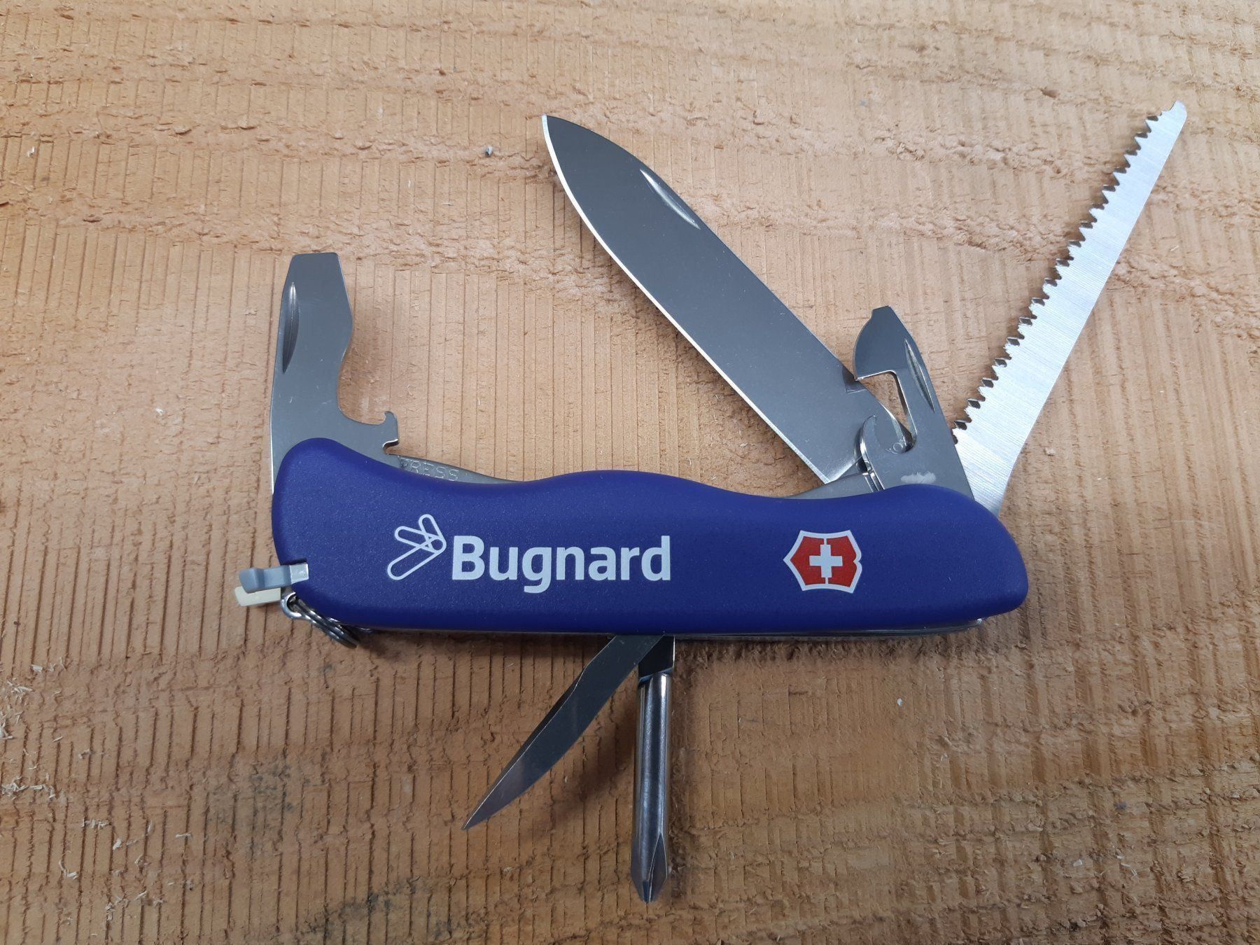 Victorinox Coltelli tascabile: Trailmaster Victorinox Bugnard neu – Nuovo e nell'imballaggio originale da Strengelbach venduto da Zimba03 1